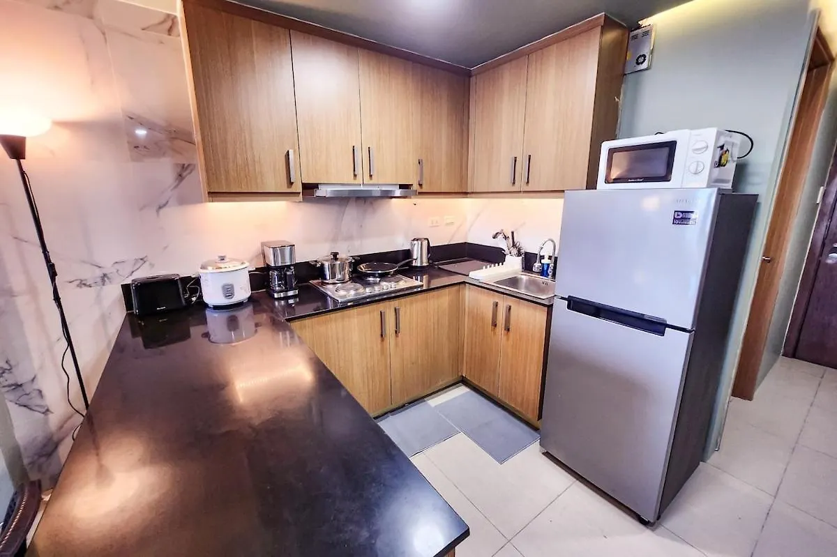 Lush 2Br 98Sqm Moa 200Mbps Netflix Xbox Printer Apartment Manila 0*,