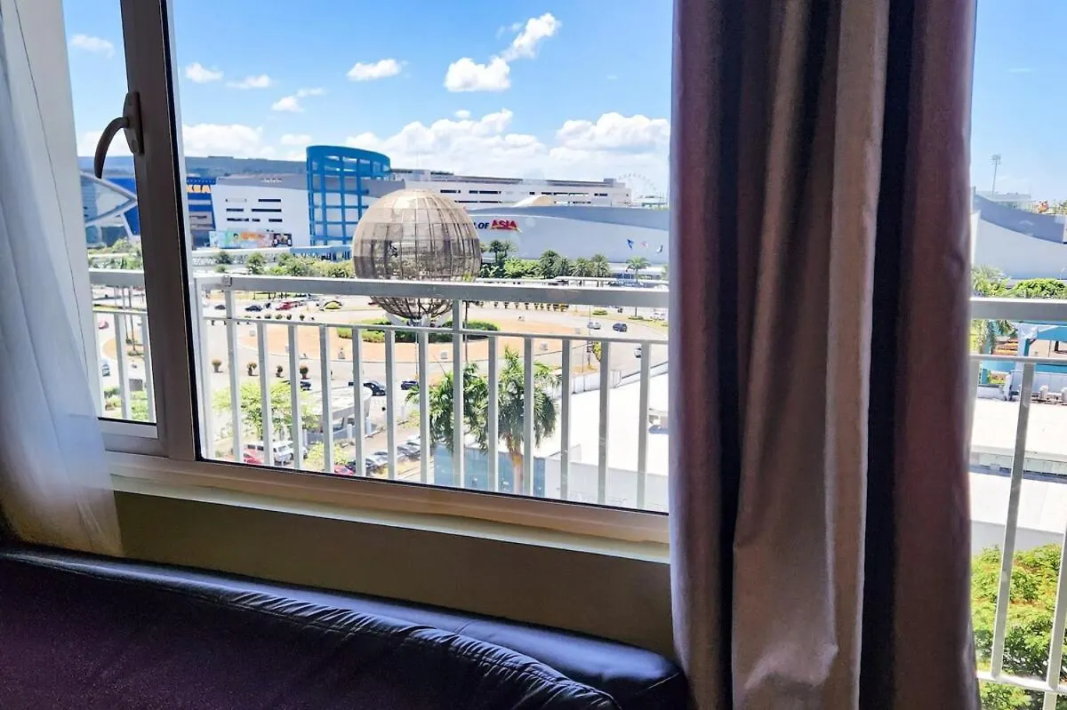 Lush 2Br 98Sqm Moa 200Mbps Netflix Xbox Printer Διαμέρισμα Μανίλα