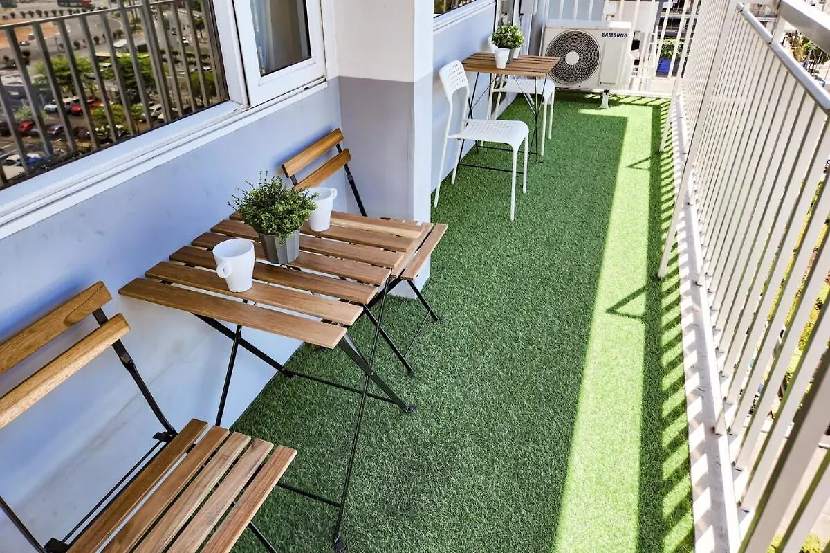 Lush 2Br 98Sqm Moa 200Mbps Netflix Xbox Printer Διαμέρισμα Μανίλα